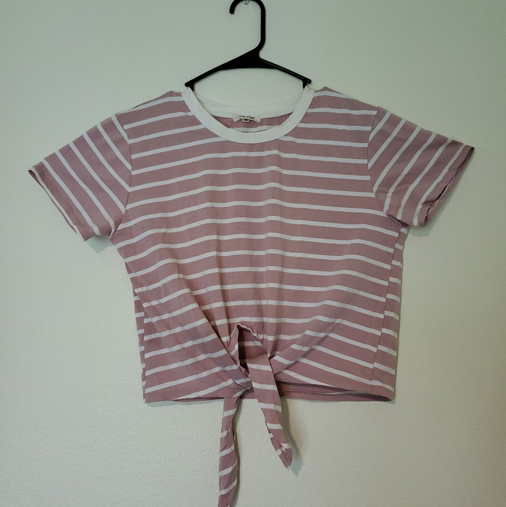 Stretchy crop top